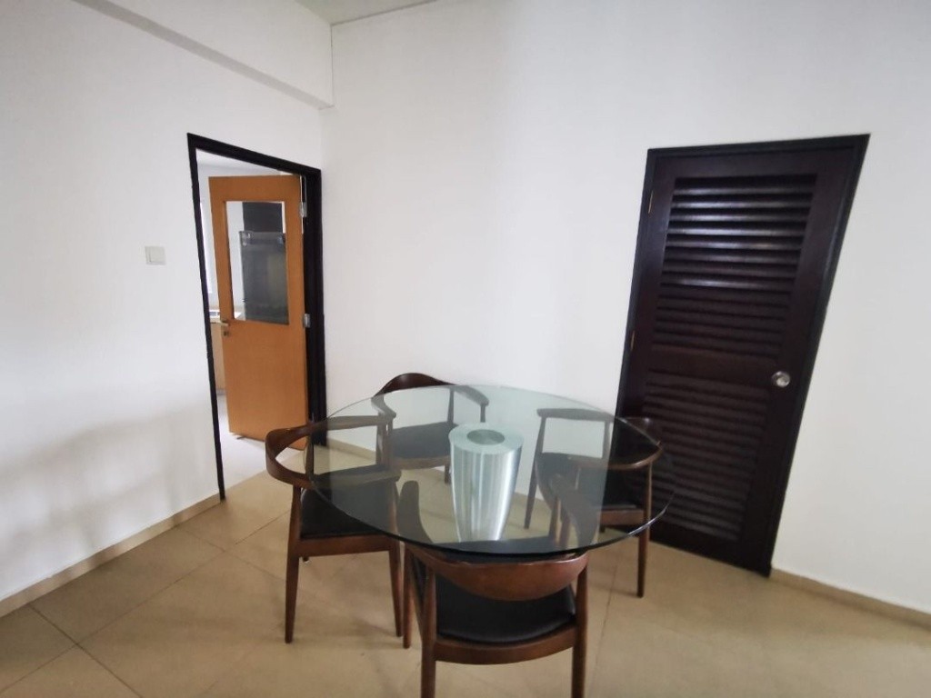 Room for rent / Toa Payoh, Boon Keng, Novena MRT / Common room / 1 pax stay / Available﻿ IMMEDIATE - Toa Payoh 大巴窯 - 整個住家 - Homates 新加坡