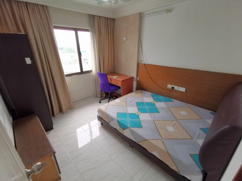 ROOM FOR RENT AT 10E BRADDELL VIEW #13-19/ COMMON ROOM/ 1PAX STAY/ Available﻿ Immediately - Toa Payoh - Flat - Homates Singapore