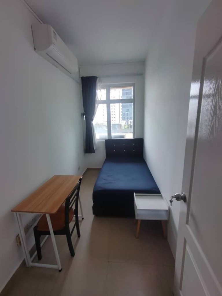 Room for rent / Toa Payoh, Boon Keng, Novena MRT / Common room / 1 pax stay / Available﻿ IMMEDIATE - Novena - Bedroom - Homates Singapore
