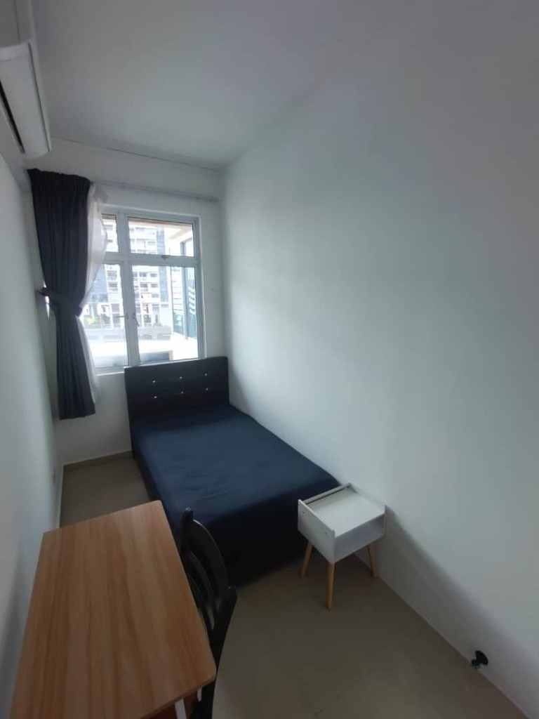 Room for rent / Toa Payoh, Boon Keng, Novena MRT / Common room / 1 pax stay / Available﻿ IMMEDIATE - Novena - Bedroom - Homates Singapore