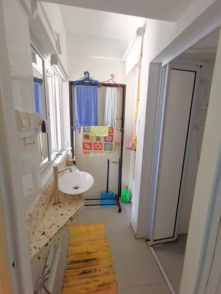 Room for rent / Near Somerset, Orchard MRT / Common room / 1 person stay / Available Feb 05 - Orchard - Bedroom - Homates Singapore