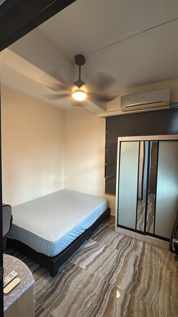 Available﻿ Immediately - Common Room/Include Utilities/Wifi/Aircon/No Agent Fee/Light Cooking Allowed/Washing Machine - Toa Payoh 大巴窑 - 分租房间 - Homates 新加坡