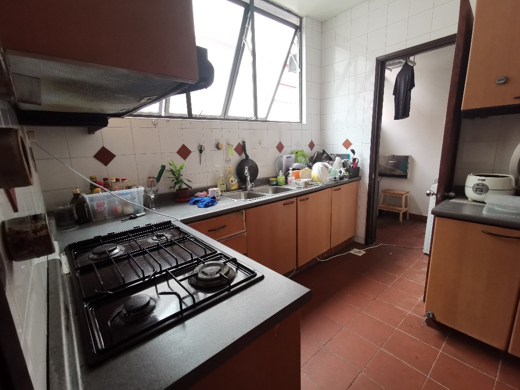 Available﻿ Immediately - Common Room/Include Utilities/Wifi/Aircon/No Agent Fee/Light Cooking Allowed/Washing Machine - Tanglin 東陵 - 整個住家 - Homates 新加坡