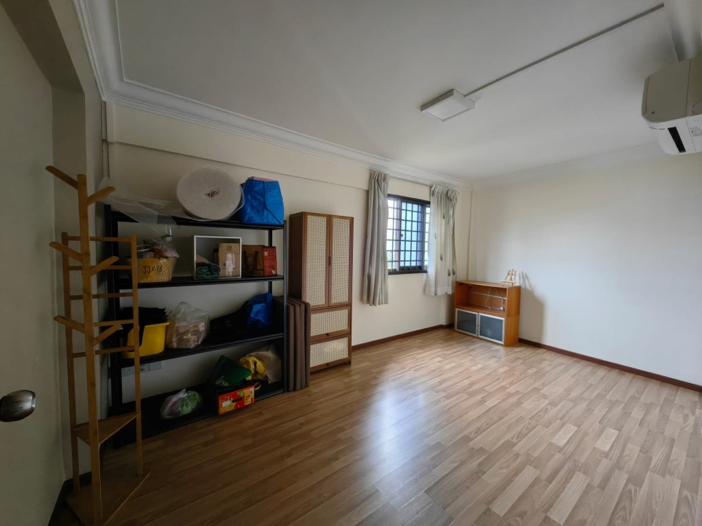 [FOR RENT] Blk 264 Jurong East St 24 - Mid Floor - Available Immediately - Jurong East 裕廊東 - 分租房間 - Homates 新加坡