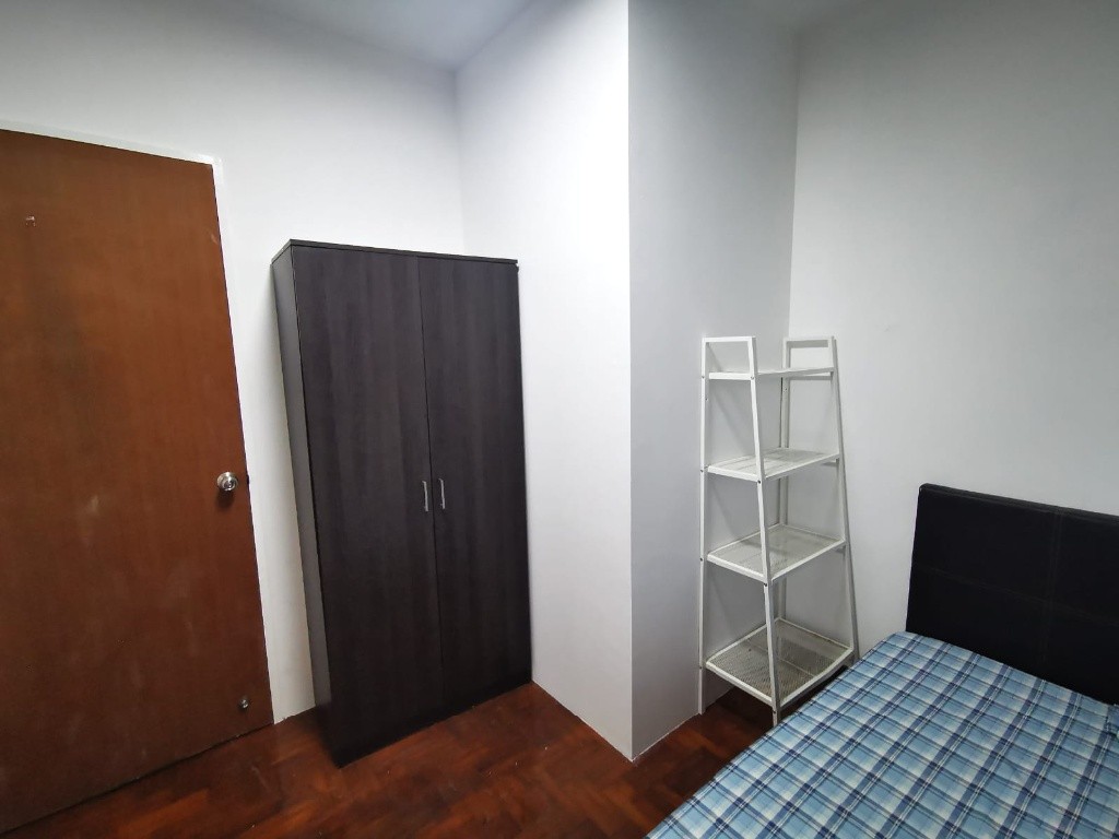 Room for rent / BRADDELL, MARYMOUNT, CALDECOTT MRT / Common room / 1pax stay / Available May 16 - Braddell 布莱徳 - 整个住家 - Homates 新加坡