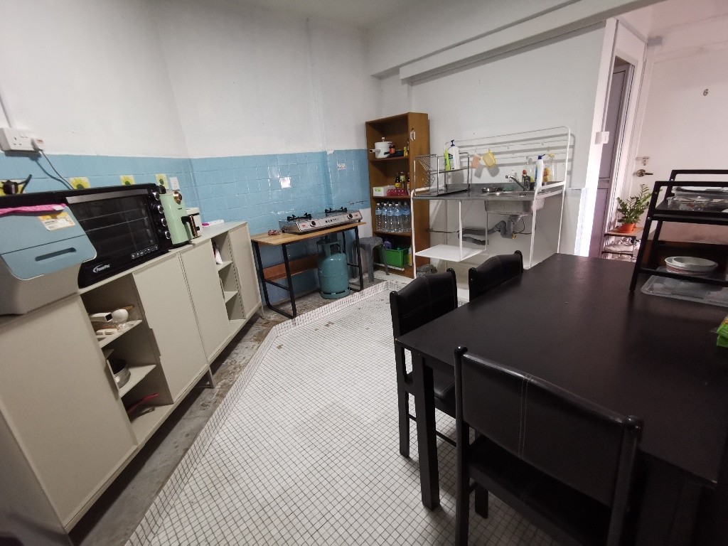 Room for rent / BRADDELL, MARYMOUNT, CALDECOTT MRT / Common room / 1pax stay / Available May 16 - Braddell 布莱徳 - 整个住家 - Homates 新加坡