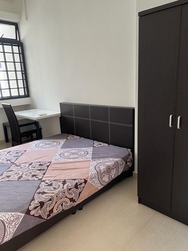 Available﻿ June 2 - Common Room/Include Utilities/Wifi/Aircon/No Agent Fee/Light Cooking Allowed/Washing Machine - Toa Payoh 大巴窯 - 分租房間 - Homates 新加坡