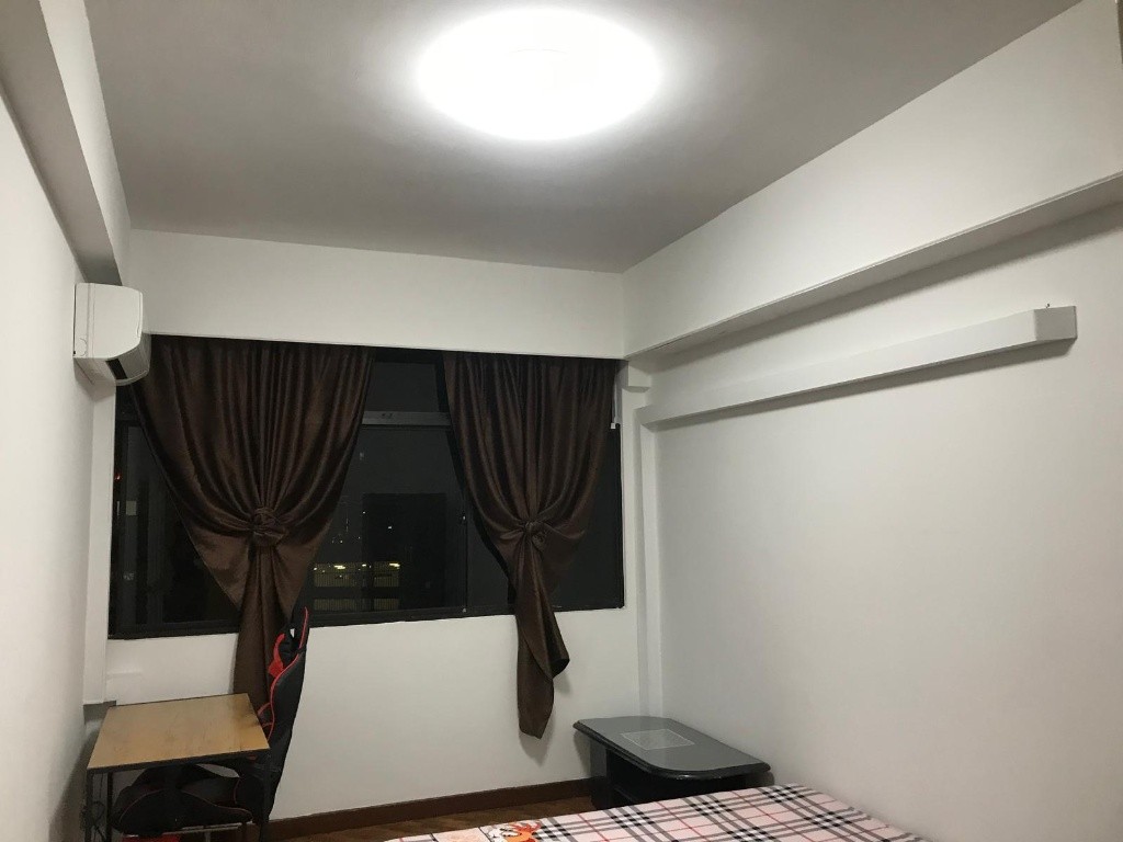 Available﻿ Immediate- Common Room/Include Utilities/Wifi/Aircon/No Agent Fee/Light Cooking Allowed/Washing Machine - Toa Payoh 大巴窯 - 分租房間 - Homates 新加坡