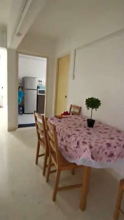 Available﻿ Immediate- Common Room/Include Utilities/Wifi/Aircon/No Agent Fee/Light Cooking Allowed/Washing Machine - Outram 歐南 - 分租房間 - Homates 新加坡