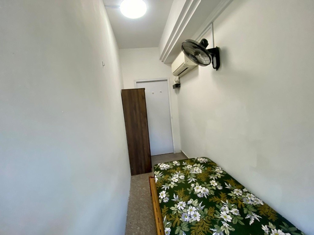 Room For Rent/ Toa Payoh, Novena/ Common Room/ 1 pax stay/ Available Immediately - Boon Keng - Flat - Homates Singapore