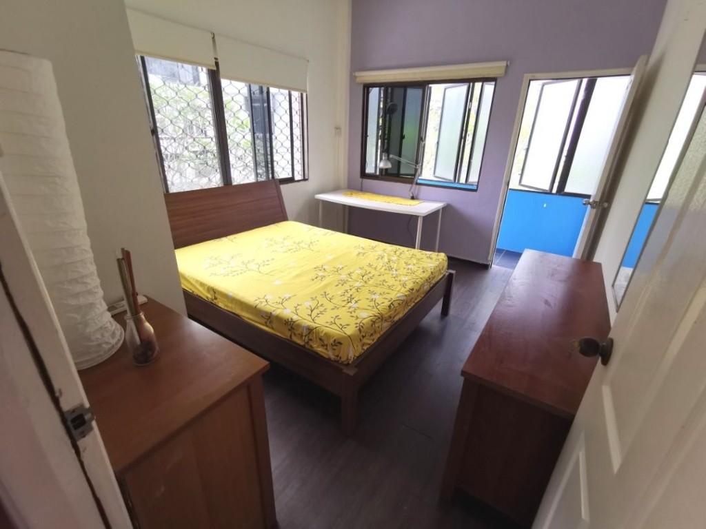 Room For Rent/ EAST GROVE / Common Room/ 1-2 pax stay/ Available JUNE 30 - Marine Parade - Bedroom - Homates Singapore