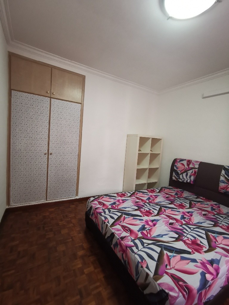 Room for rent / TOA PAYOH / NOVENA / Common room / 1pax stay / Available immediate - Toa Payoh 大巴窑 - 分租房间 - Homates 新加坡