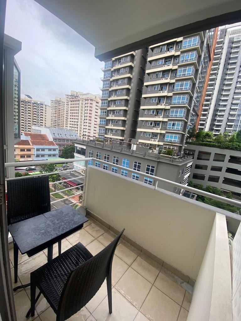 Room for rent / NOVENA / Common room / 1pax stay / Available Sept 2 - Novena 诺维娜 - 分租房间 - Homates 新加坡