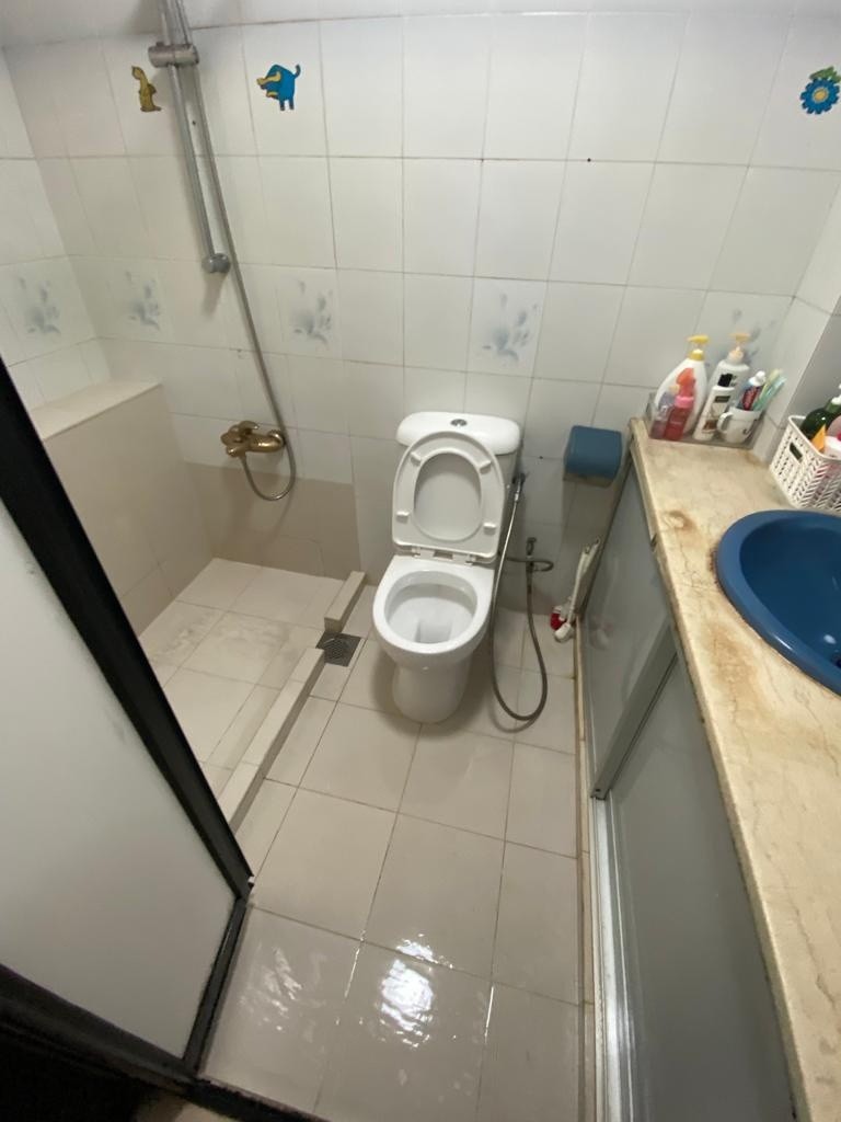 Room for rent / LAVENDER / Common room / 1pax stay / Available 4 October - Bugis - Bedroom - Homates Singapore