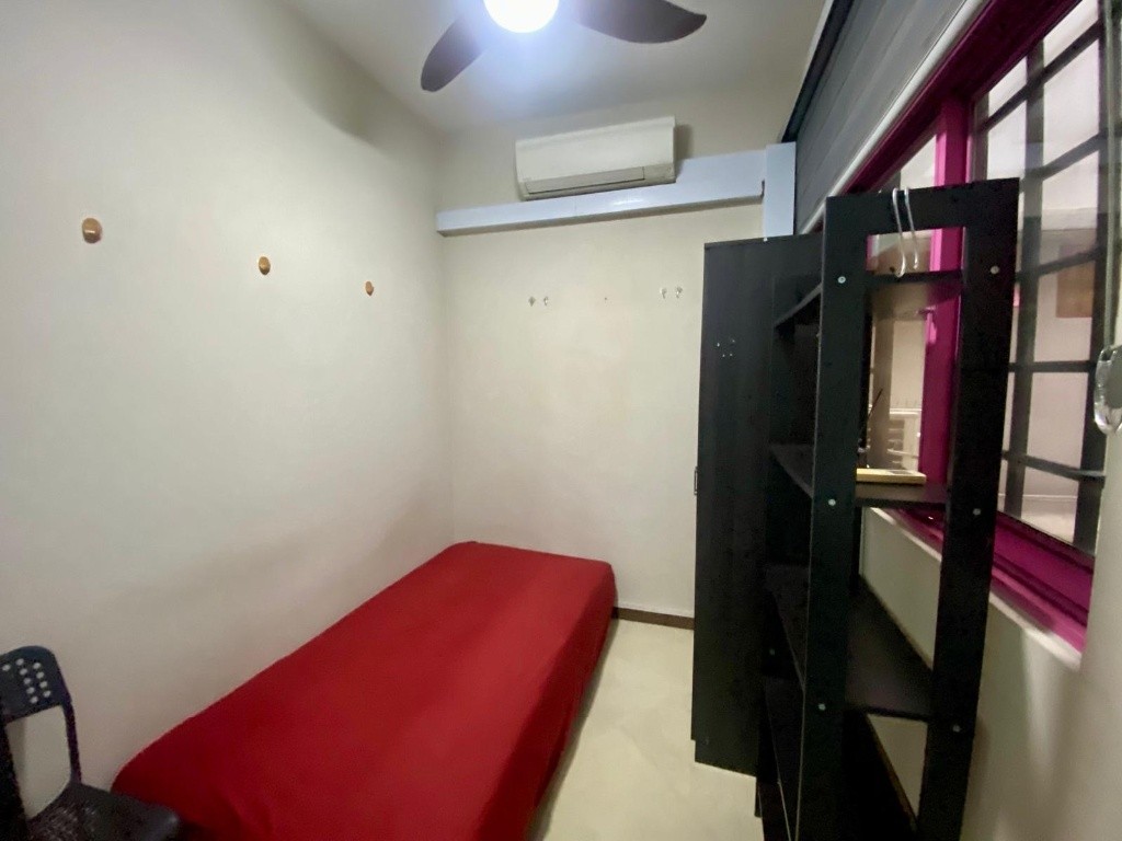 Room for rent / LAVENDER / Common room / 1pax stay / Available 4 October - Bugis - Bedroom - Homates Singapore