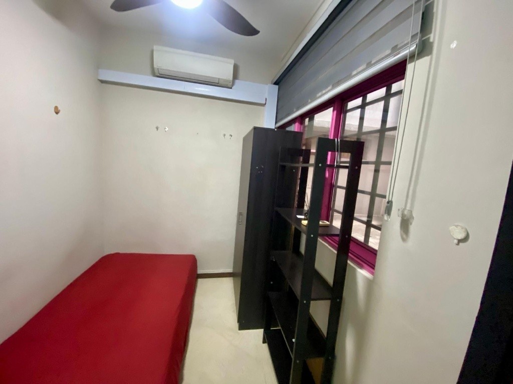 Room for rent / LAVENDER / Common room / 1pax stay / Available 4 October - Bugis - Bedroom - Homates Singapore