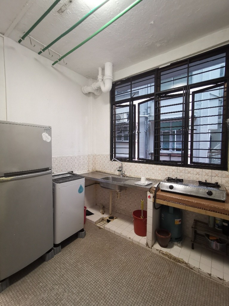 Room for rent / TIONG BAHRU / Common room / 1, 2 pax stay / Available 20 Sept - Tiong Bahru 中嗒魯 - 分租房間 - Homates 新加坡