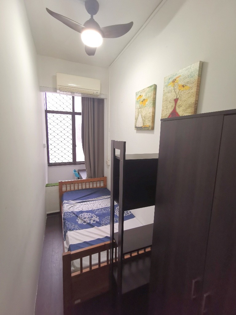 Room for rent / Kembangan MRT / Common room / 1pax stay / Available Immediately - Kembangan - Studio - Homates Singapore