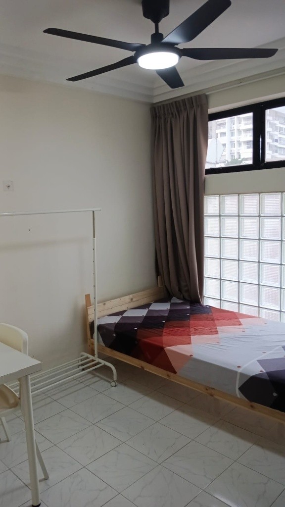 Room for rent / BALESTIER – NOVENA / Common room / 1 pax stay / Available 18 November - Toa Payoh 大巴窯 - 整個住家 - Homates 新加坡