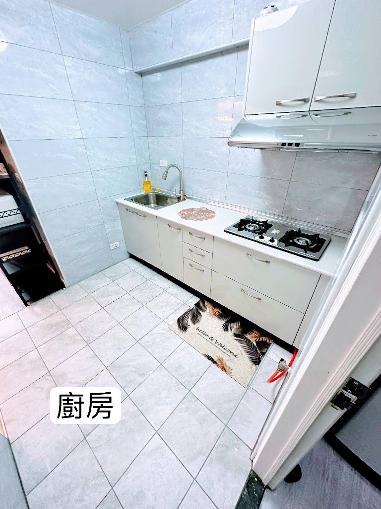 小巨蛋/國父紀念館電梯/新裝潢可租補稅 - Songshan - Flat - Homates Taiwan
