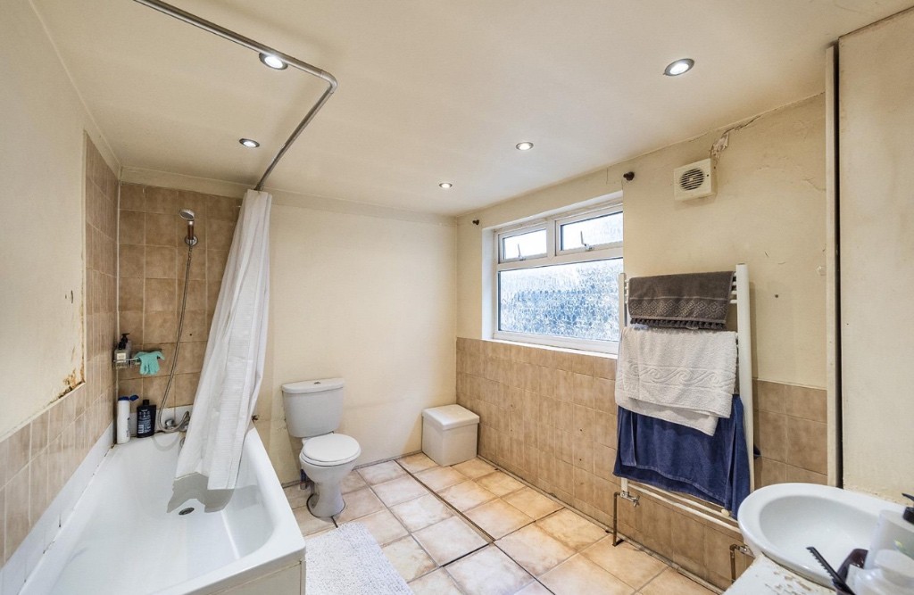 Affordable 2 bedroom apartment  -  - 整套出租 - Homates 英國
