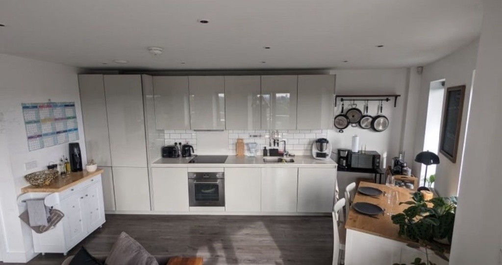 Modern Penthouse Double Bed (with balcony) - NW LONDON (Sharing with only 1 female) -  - Flat - Homates United Kingdom