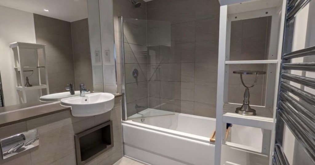 Modern Penthouse Double Bed (with balcony) - NW LONDON (Sharing with only 1 female) -  - Flat - Homates United Kingdom