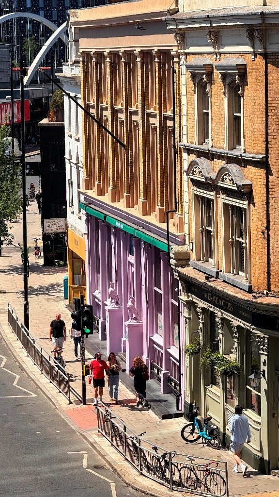 Spacious 2 bed Apartment with balcony in Shoreditch -  - 整套出租 - Homates 英国