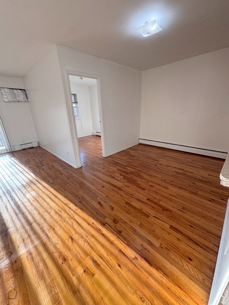 纽约皇后区Woodside别墅三室一厅公寓$2950/月 - Flushing - Flat - Homates United States