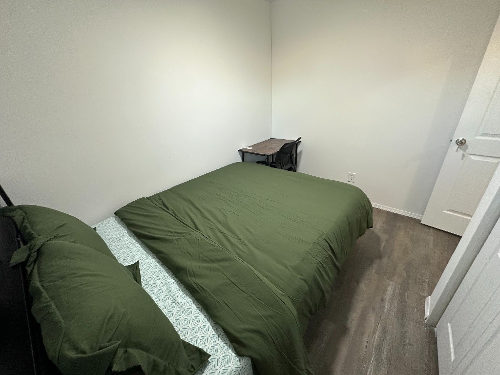Katy Bedroom 1 -  - 分租单间 - Homates 美国